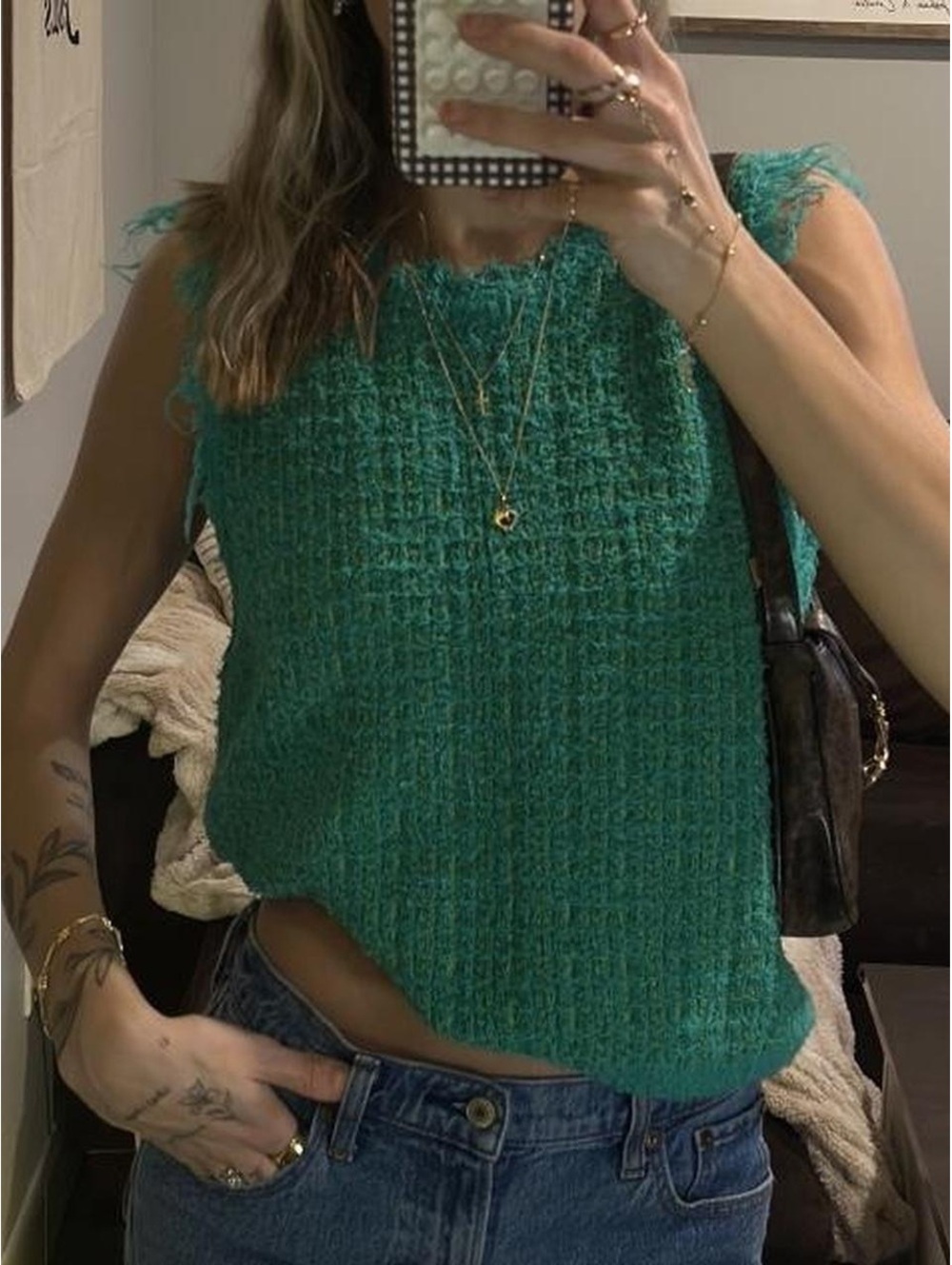 Emerald Green Textured Sleeveless Sweater Top